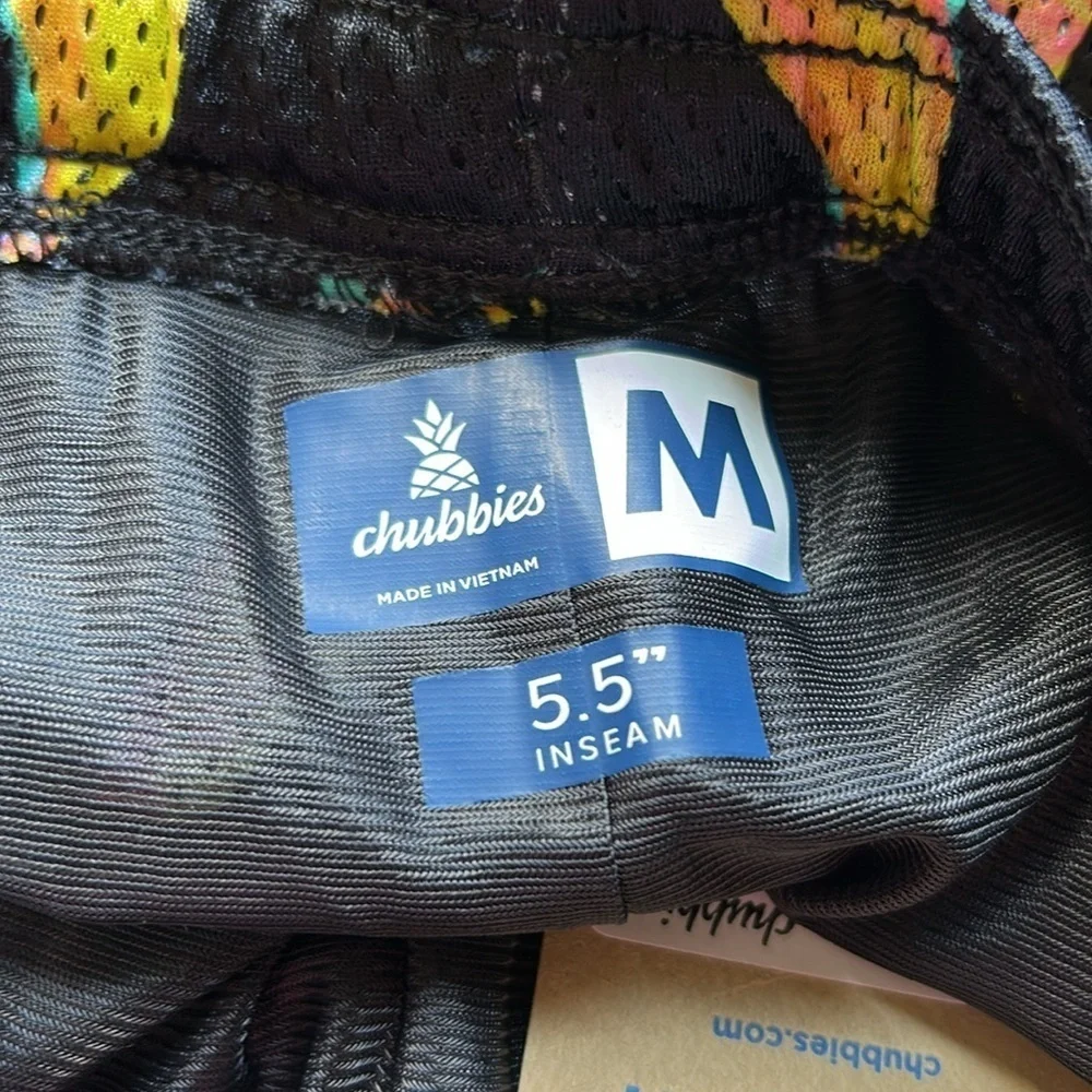 Chubbies The Potassifuns Easy Mesh Short Bananas 5.5” inseam Mens Sz M NEW